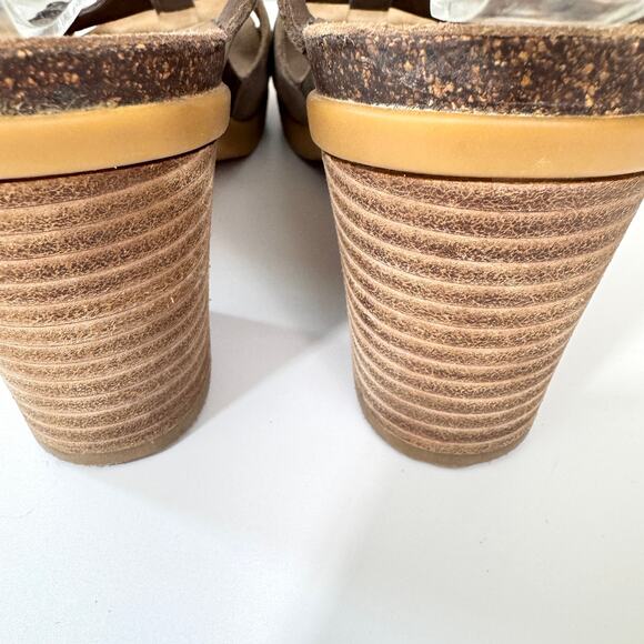 Dansko Womens Deandra Slingback Studded Sandals Size 38 / 7.5-8 Leather Shimmer - Picture 7 of 9